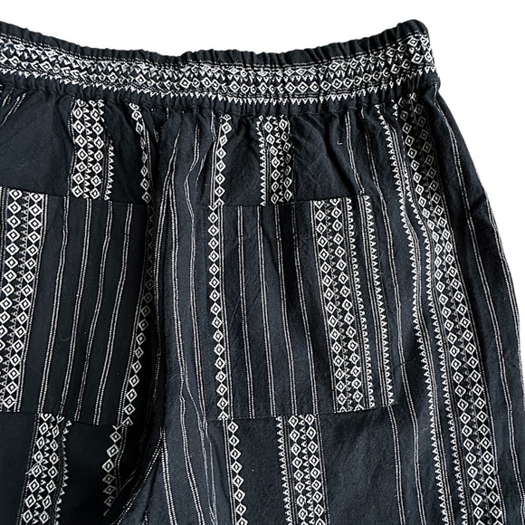 ANTHROPOLOGIE NWOT ESSENTIAL BEACH PANTS BLACK & WHITE TASSEL TIES | SMA… - Picture 8 of 11